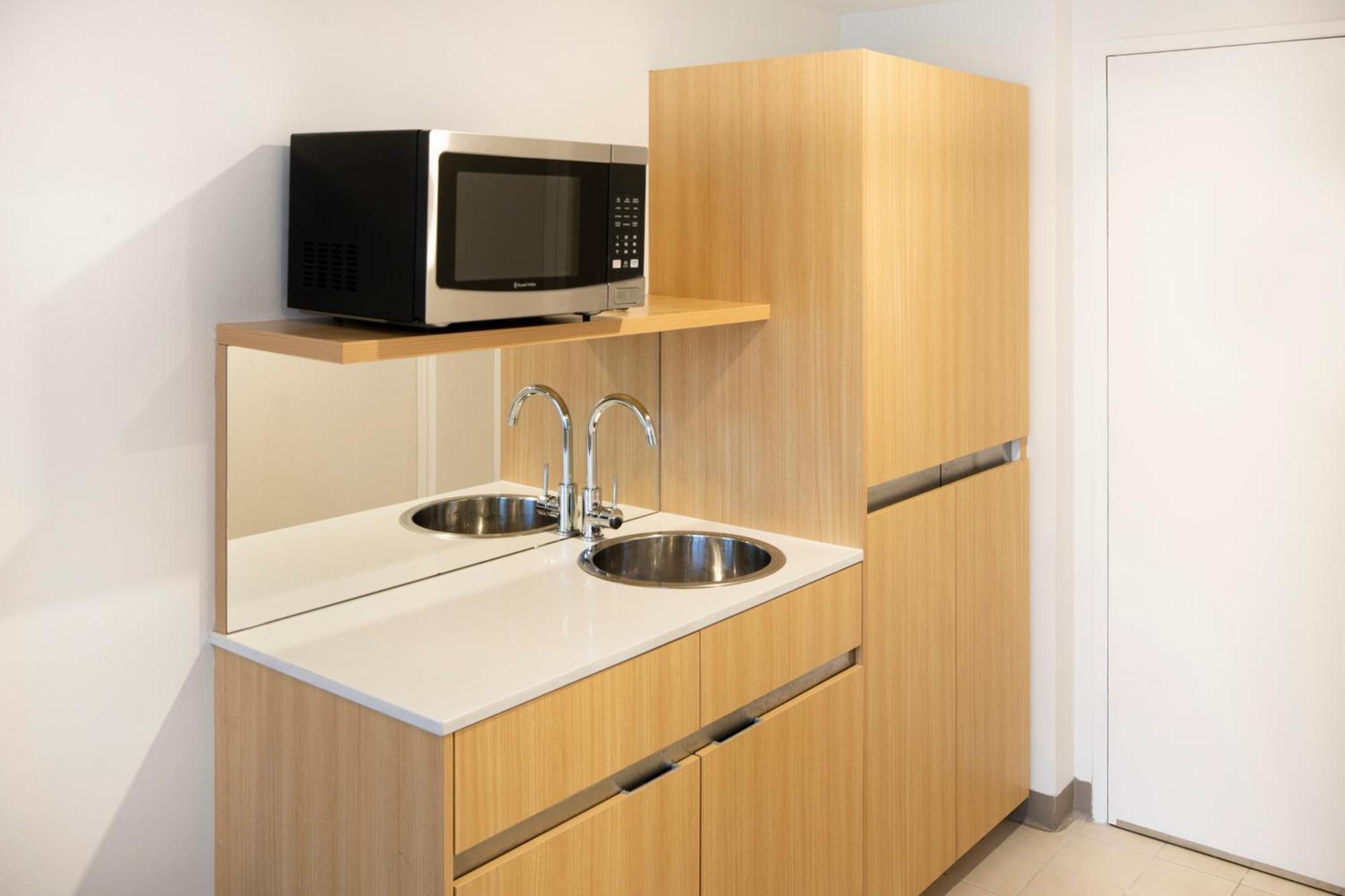 Mercure Sydney Bankstown Eksteriør bilde