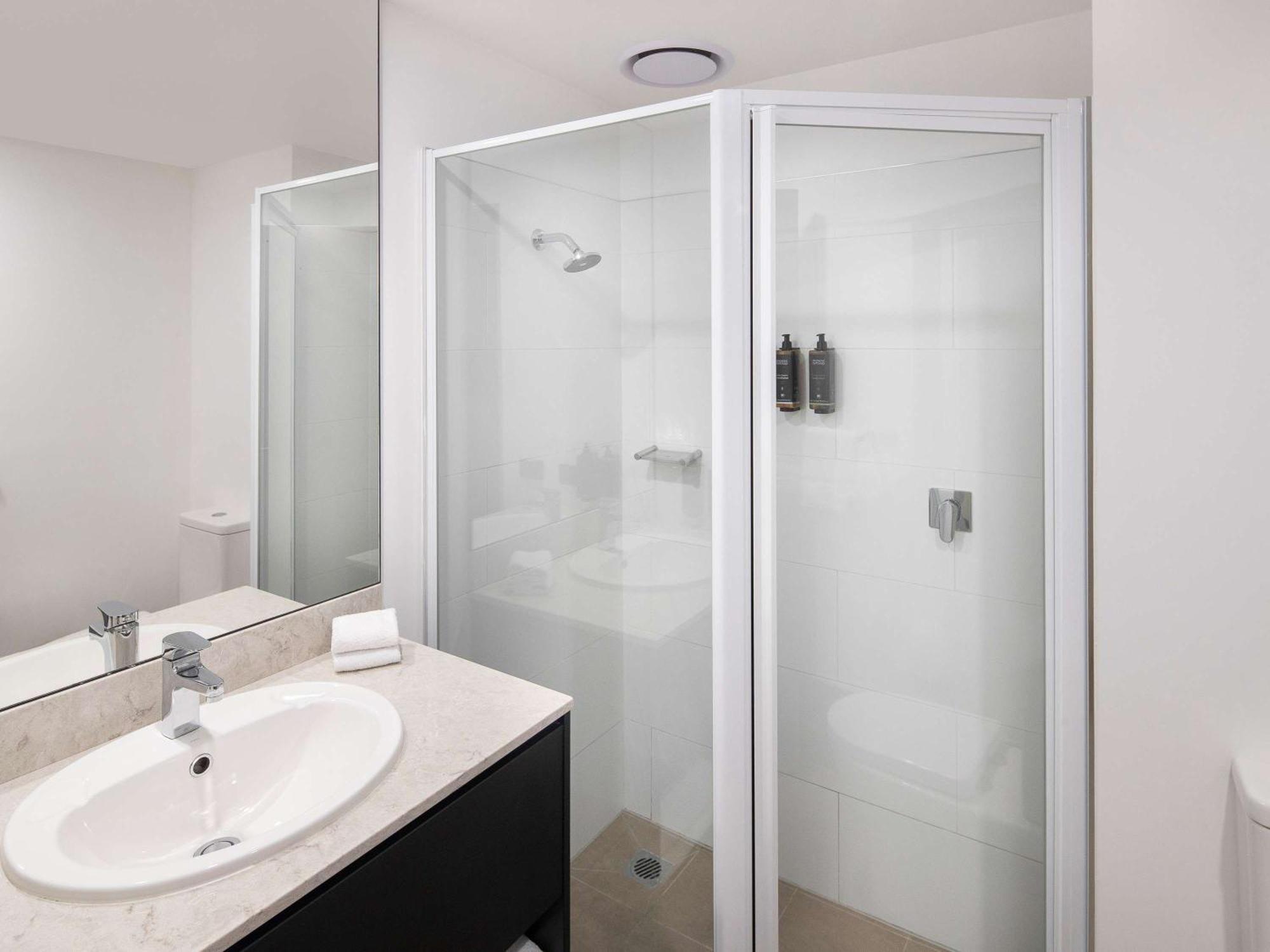 Mercure Sydney Bankstown Eksteriør bilde
